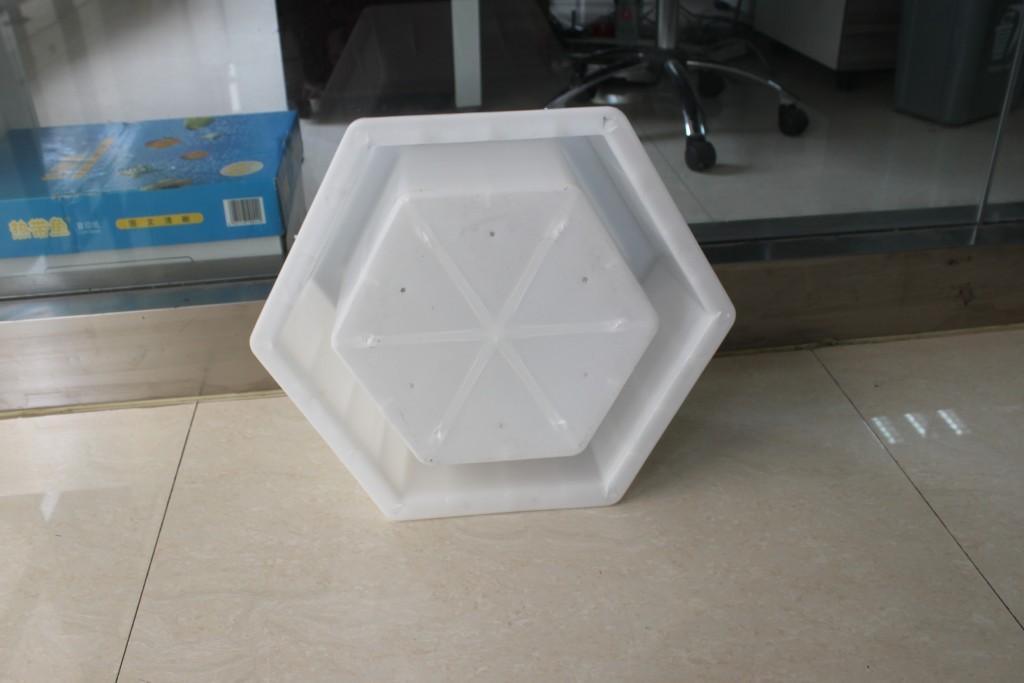 什么樣的六角塊護坡模具質量才好？