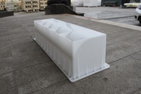 影響到沿石模具的使用壽命有哪些因素？